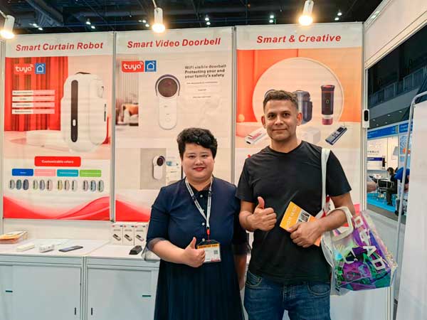 sichuan painting outside